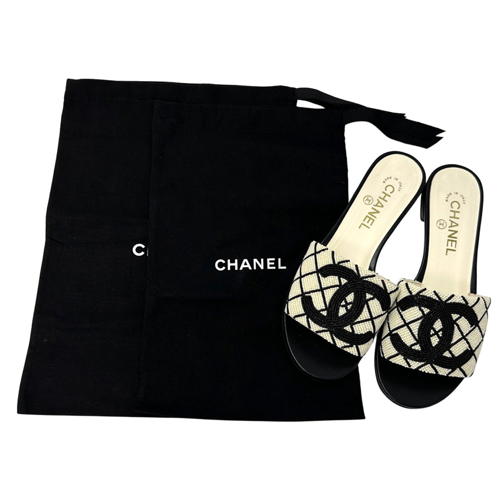 CHANEL シャネル サンダル ココマーク ホワイト ブラック 38 24.5cm ビーズ レディース 【中古】
