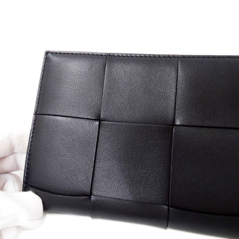 BOTTEGAVENETA ボッテガ・ヴェネタ 長財布 カセット マキシイントレチャート ブラック レザー レディース メンズ 【中古】