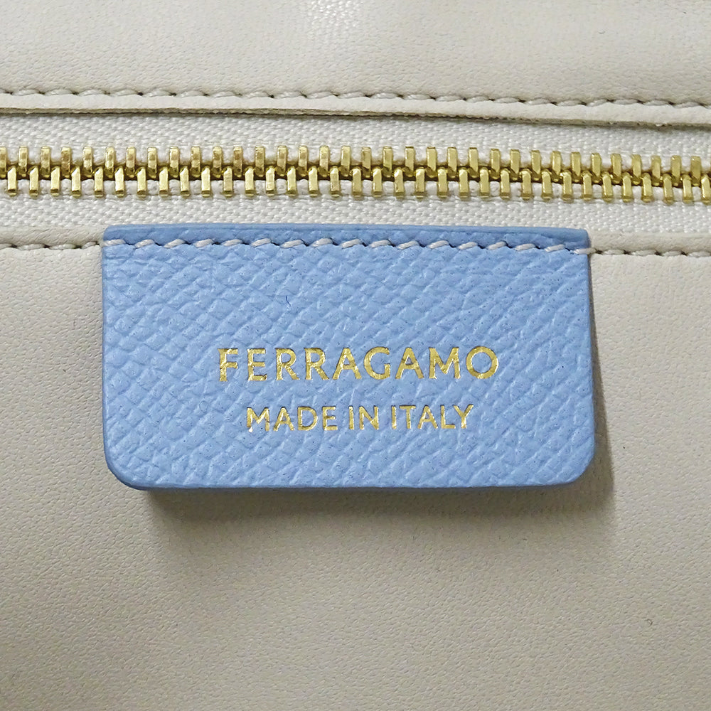 Ferragamo フェラガモ トートバッグ ニューヴァラプレート リボン ライトブルー レザー レディース 【中古】