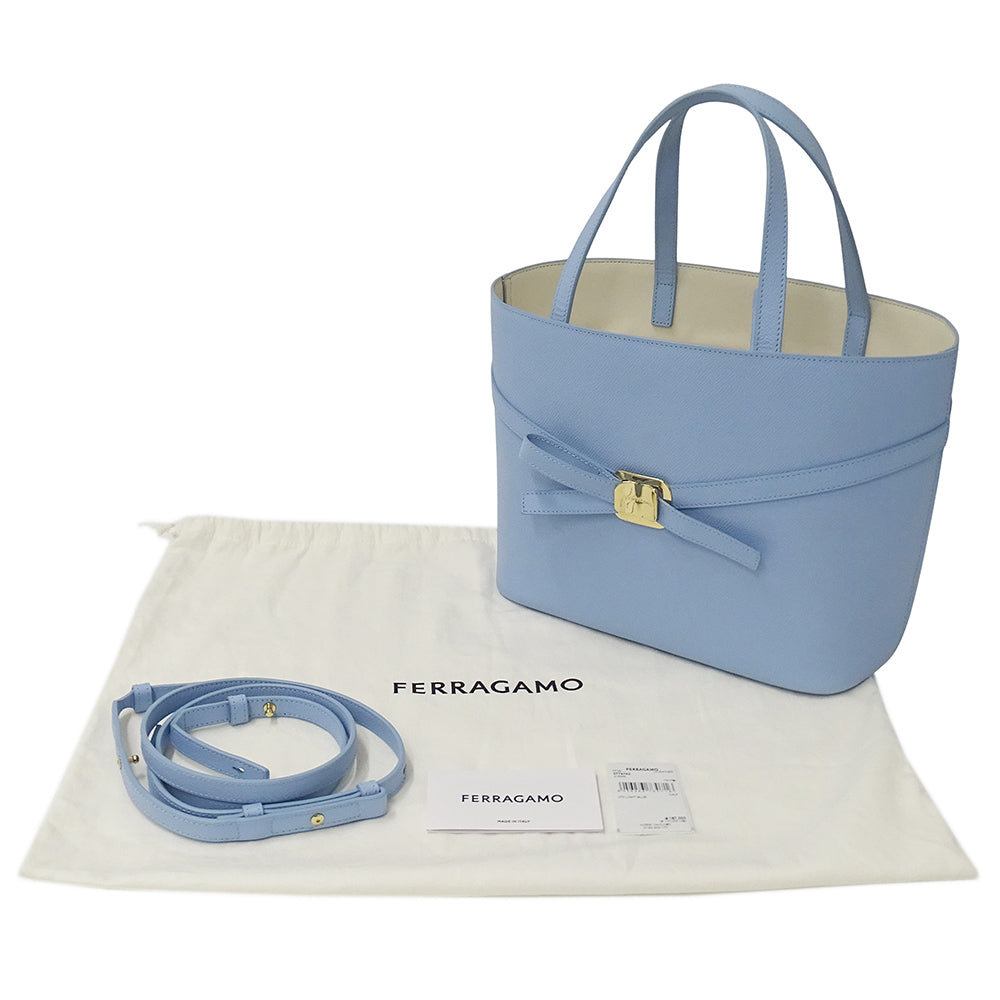 Ferragamo フェラガモ トートバッグ ニューヴァラプレート リボン ライトブルー レザー レディース 【中古】