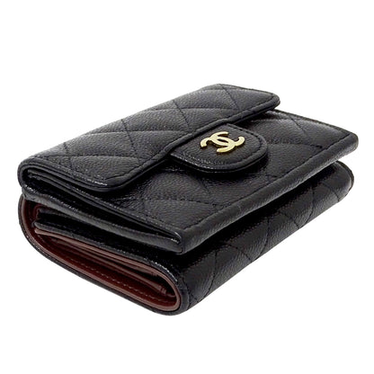CHANEL シャネル 三つ折り財布 マトラッセ ブラック ゴールド金具 キャビアスキン レディース 【中古】