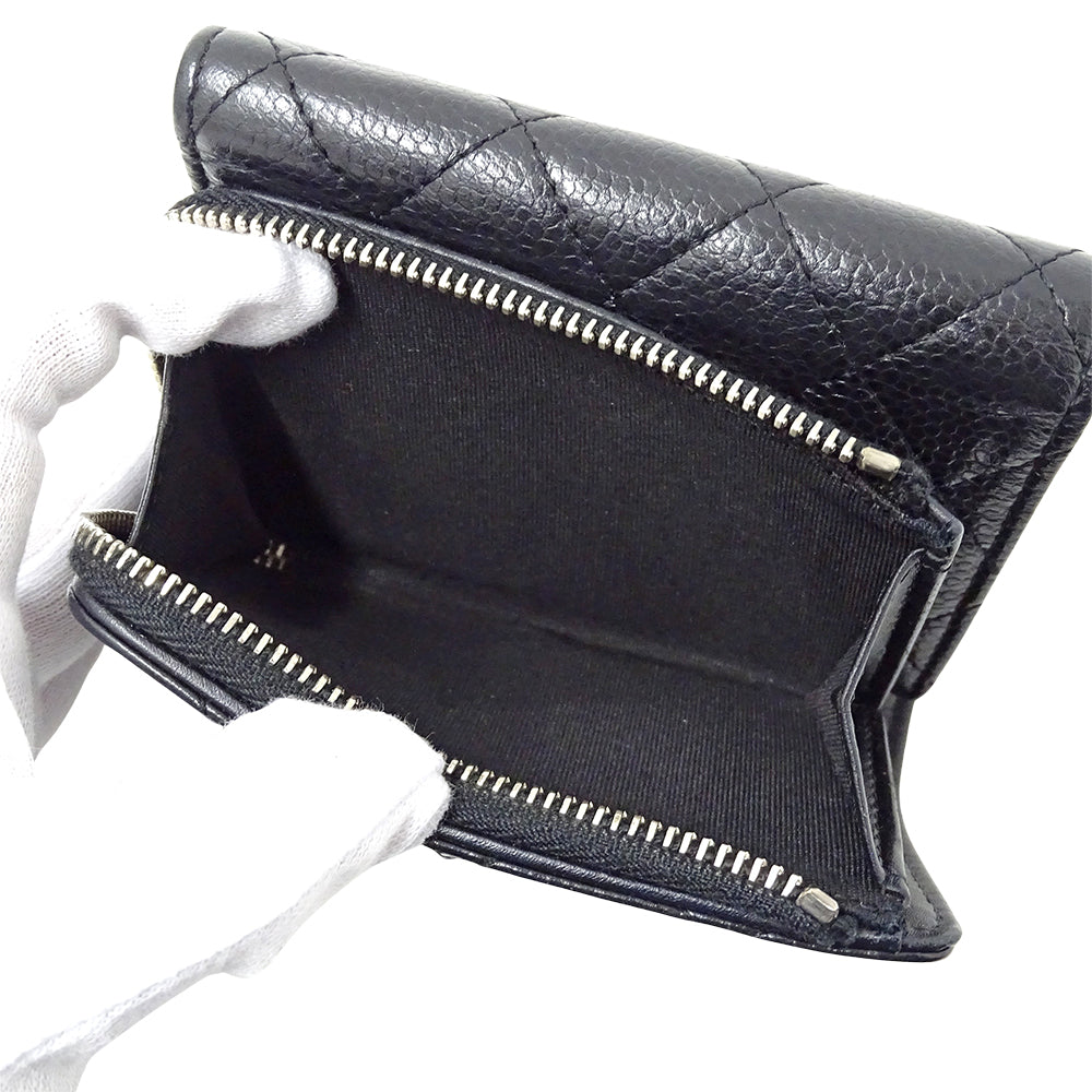 CHANEL シャネル 三つ折り財布 マトラッセ ブラック シルバー金具 キャビアスキン レディース 【中古】