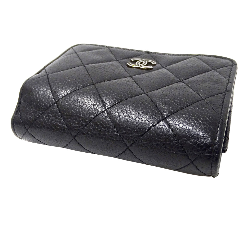 CHANEL シャネル 三つ折り財布 マトラッセ ブラック シルバー金具 キャビアスキン レディース 【中古】
