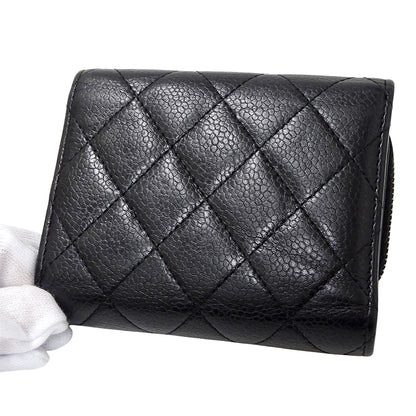 CHANEL シャネル 三つ折り財布 マトラッセ ブラック シルバー金具 キャビアスキン レディース 【中古】