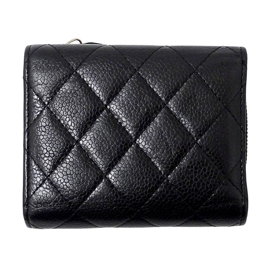 CHANEL シャネル 三つ折り財布 マトラッセ ブラック シルバー金具 キャビアスキン レディース 【中古】