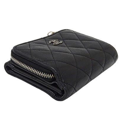 CHANEL シャネル 三つ折り財布 マトラッセ ブラック シルバー金具 キャビアスキン レディース 【中古】
