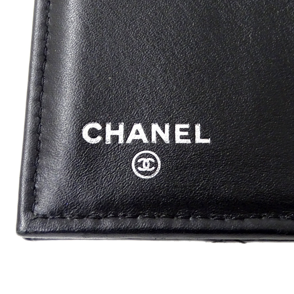 CHANEL シャネル 三つ折り財布 マトラッセ ブラック シルバー金具 キャビアスキン レディース 【中古】