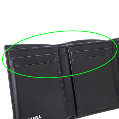CHANEL シャネル 三つ折り財布 マトラッセ ブラック シルバー金具 キャビアスキン レディース 【中古】