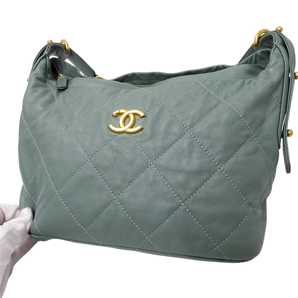 CHANEL シャネル ショルダーバッグ マトラッセ グリーン ゴールド金具 レザー レディース 【中古】