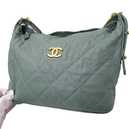 CHANEL シャネル ショルダーバッグ マトラッセ グリーン ゴールド金具 レザー レディース 【中古】