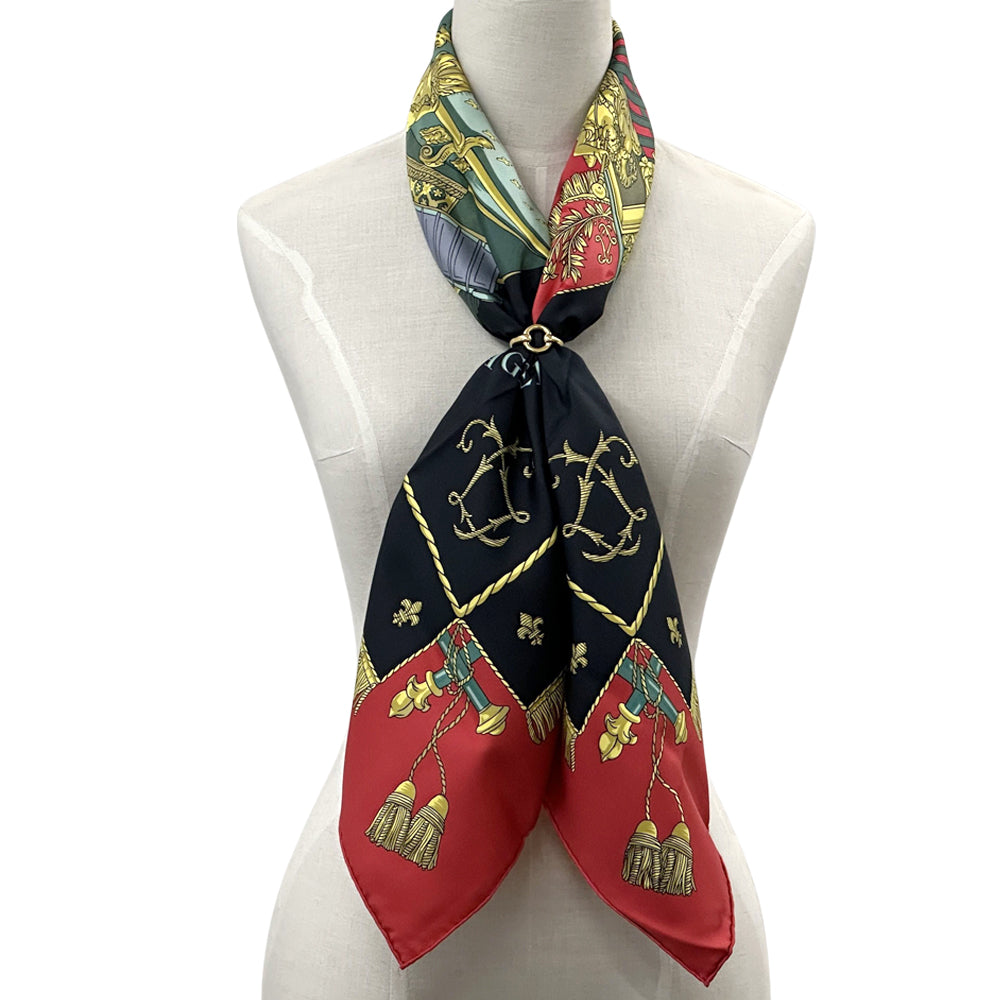 HERMES エルメス カレ90 VUE DU CARROSSE DE LA REALE クイーンの戴冠式 スカーフ ブラック レッド シルク レディース 【中古】