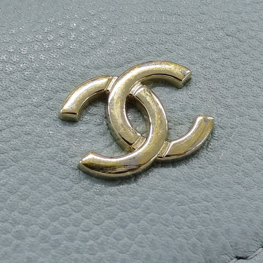 CHANEL シャネル カメリア 三つ折り財布 ライトブルー ゴールド金具 キャビアスキン レディース 【中古】