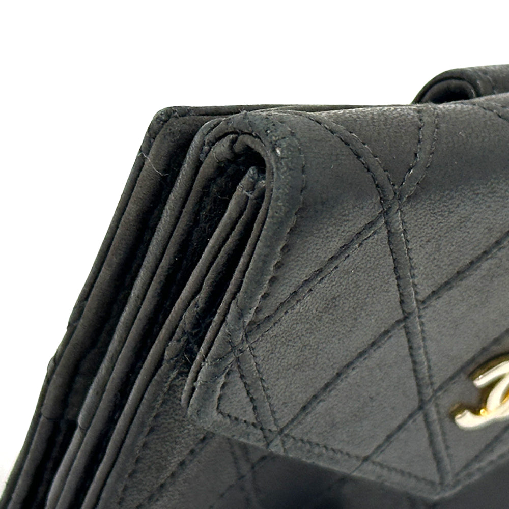 CHANEL シャネル ニつ折り財布 ビコローレ ブラック ゴールド金具 ラムスキン レディース 【中古】
