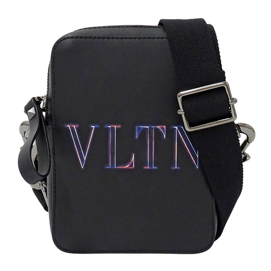 Valentino Garavani ヴァレンティノ・ガラヴァーニ ショルダーバッグ ブラック レザー レディース 【中古】