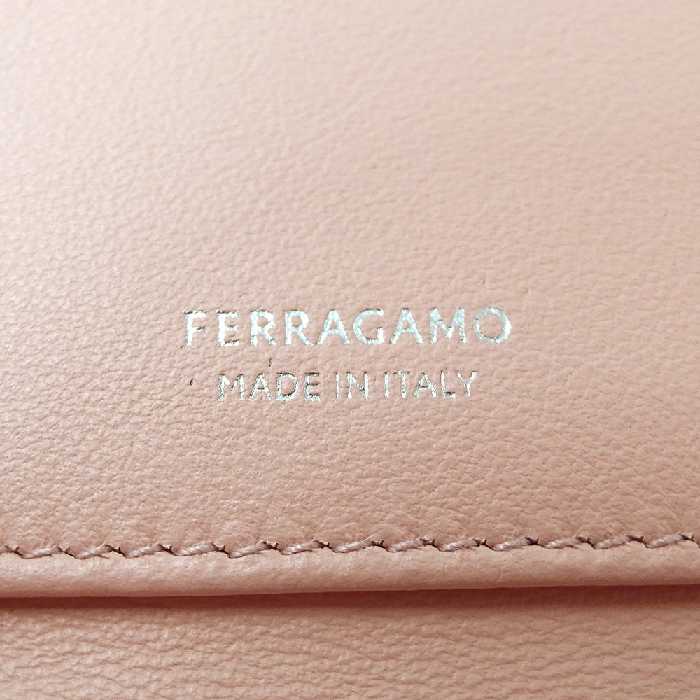 Ferragamo フェラガモ カードケース ガンチーニ ピンク レザー レディース 【中古】