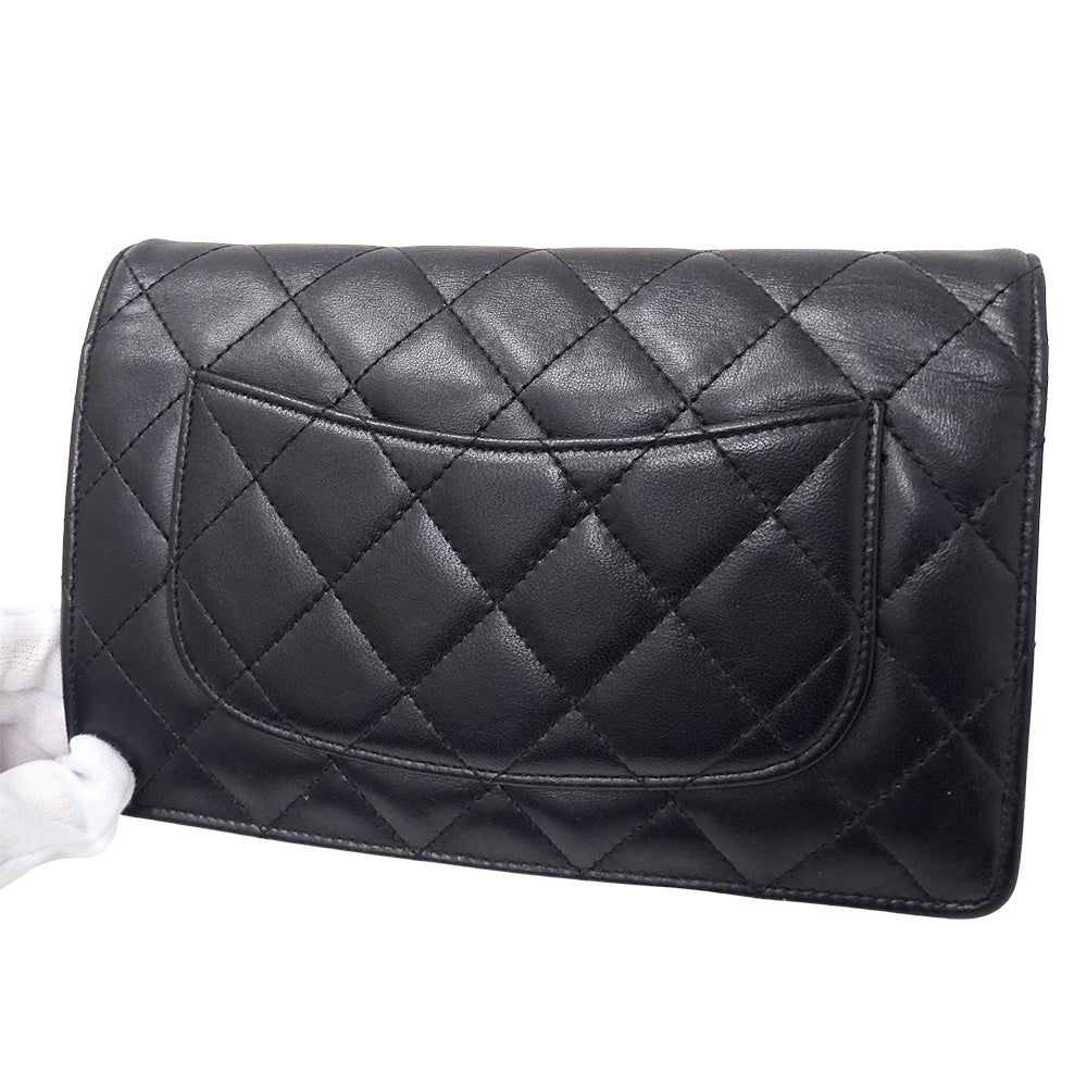 CHANEL シャネル クラッチバッグ セカンドバッグ 長財布 マトラッセ ブラック シルバー金具 ラムスキン レディース 【中古】