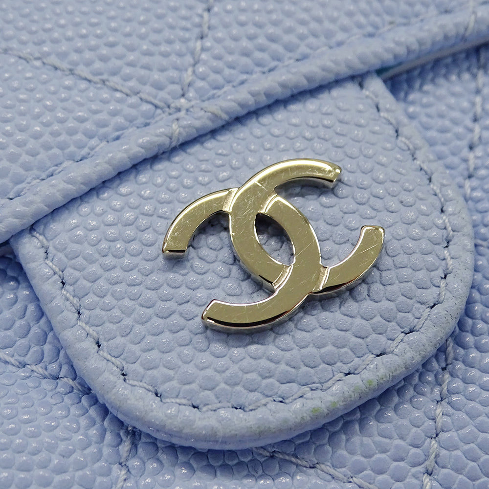 CHANEL シャネル マトラッセ 三つ折り財布 ライトブルー ゴールド金具 キャビアスキン レディース 【中古】