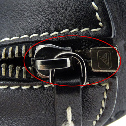 TOD’S トッズ ショルダーバッグ ブラック レザー レディース 【中古】