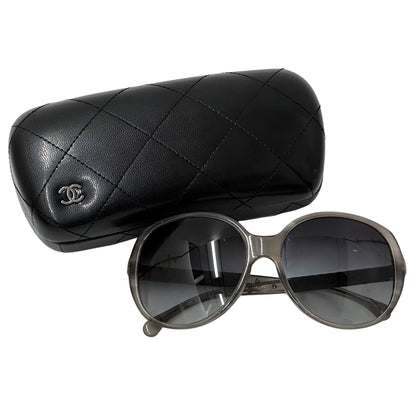 CHANEL シャネル サングラス ココマーク マトラッセ グレー ブラック 5232 レディース メンズ 【中古】