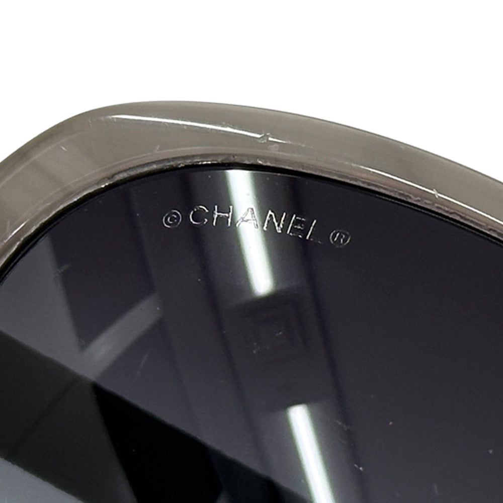 CHANEL シャネル サングラス ココマーク マトラッセ グレー ブラック 5232 レディース メンズ 【中古】