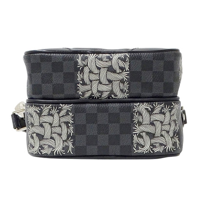 LOUIS VUITTON ルイ・ヴィトン アマゾン ショルダーバッグ ダミエ グラフィット クリストファーネメス N48239 メンズ 【中古】