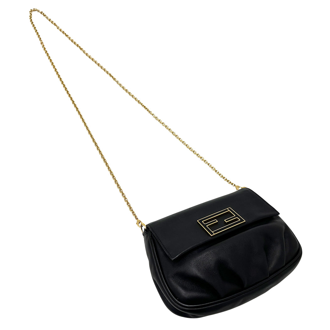 FENDI フェンディ ショルダーバッグ ブラック 8M0276 レザー レディース 【中古】