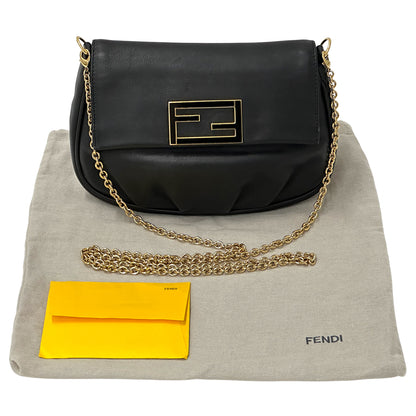 FENDI フェンディ ショルダーバッグ ブラック 8M0276 レザー レディース 【中古】