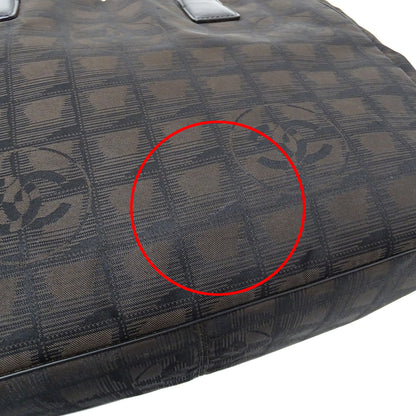 CHANEL シャネル トートバッグ ニュートラベル トートMM ダークブラウン シルバー金具 ナイロン レディース 【中古】
