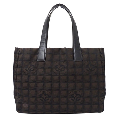 CHANEL シャネル トートバッグ ニュートラベル トートMM ダークブラウン シルバー金具 ナイロン レディース 【中古】