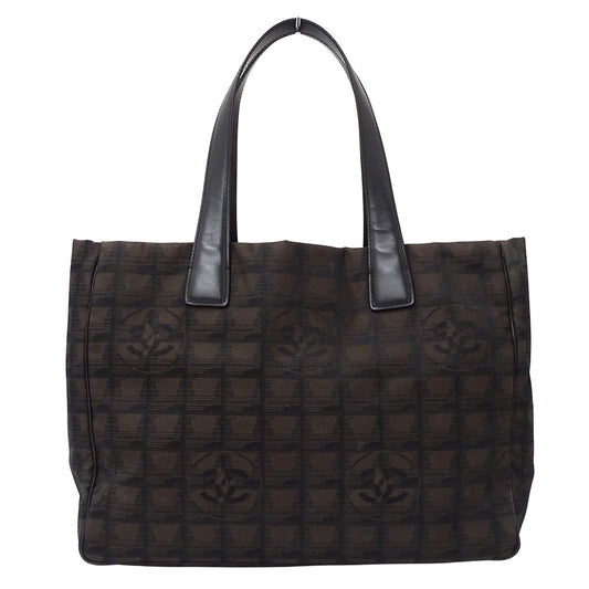 CHANEL シャネル トートバッグ ニュートラベル トートMM ダークブラウン シルバー金具 ナイロン レディース 【中古】