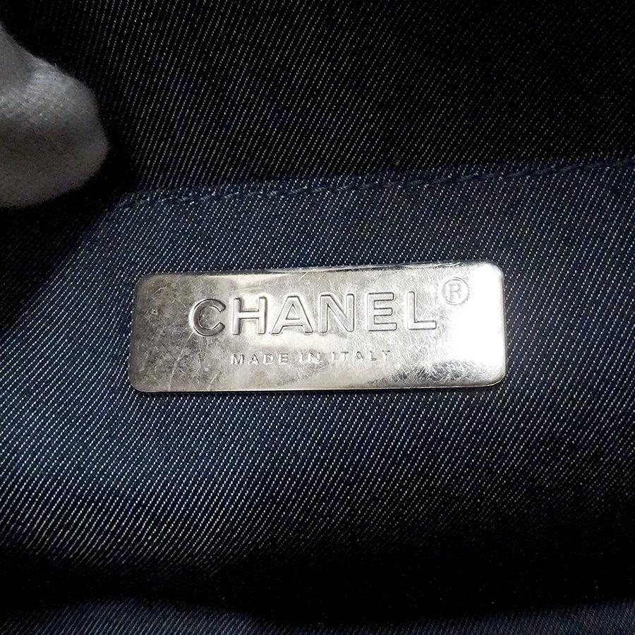 CHANEL シャネル ショルダーバッグ ブラック ゴールド金具 レザー レディース 【中古】