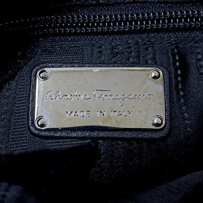 Ferragamo フェラガモ ショルダーバッグ ガンチーニ ブラック レザー レディース 【中古】