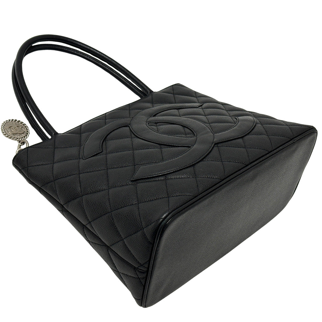CHANEL シャネル 復刻トート トートバッグ ブラック シルバー金具 キャビアスキン レディース 【中古】
