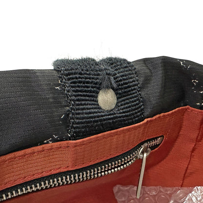 CHANEL シャネル トートバッグ 旧トラベルライン トートMM ブラック ナイロン レディース 【中古】