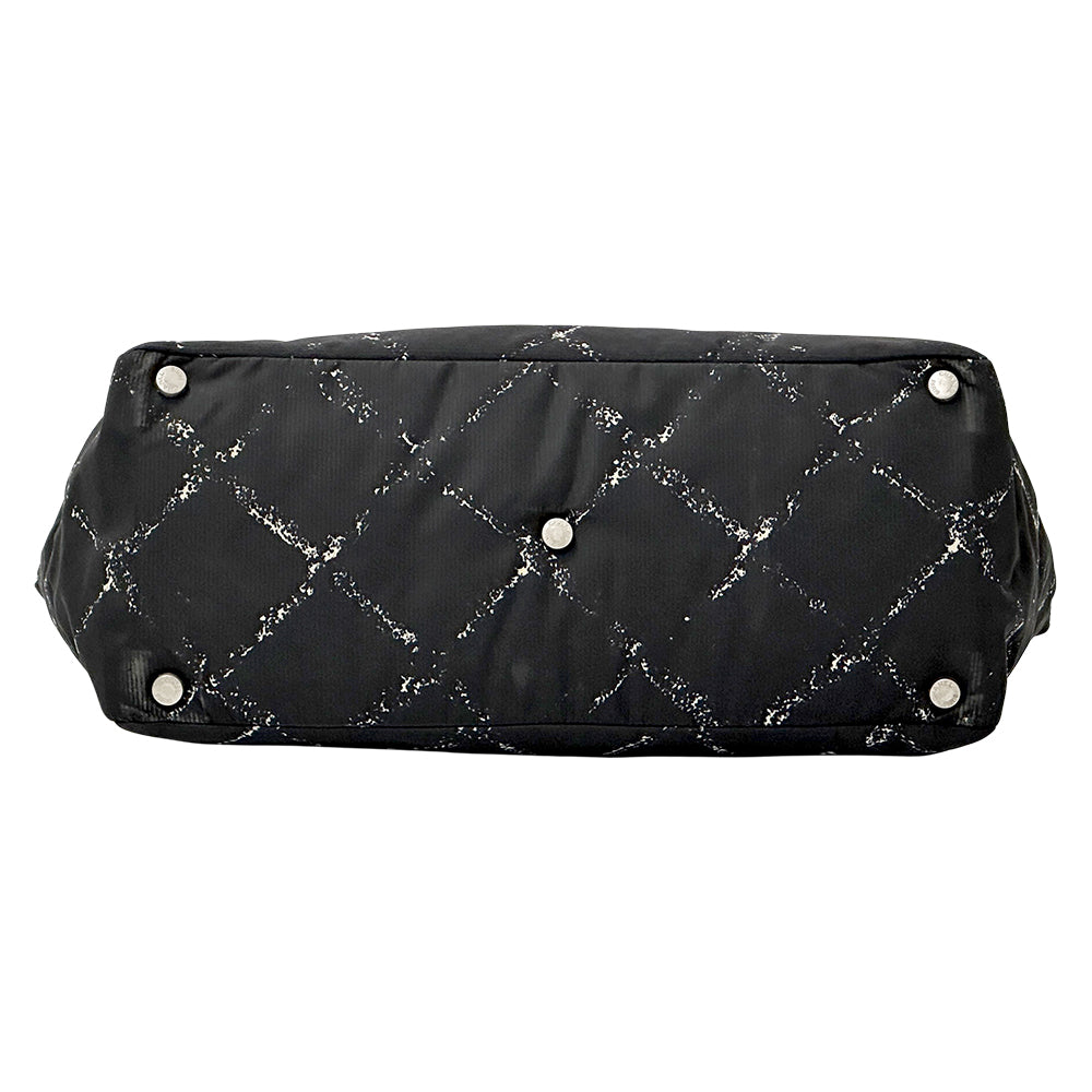 CHANEL シャネル トートバッグ 旧トラベルライン トートMM ブラック ナイロン レディース 【中古】