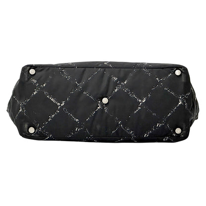 CHANEL シャネル トートバッグ 旧トラベルライン トートMM ブラック ナイロン レディース 【中古】