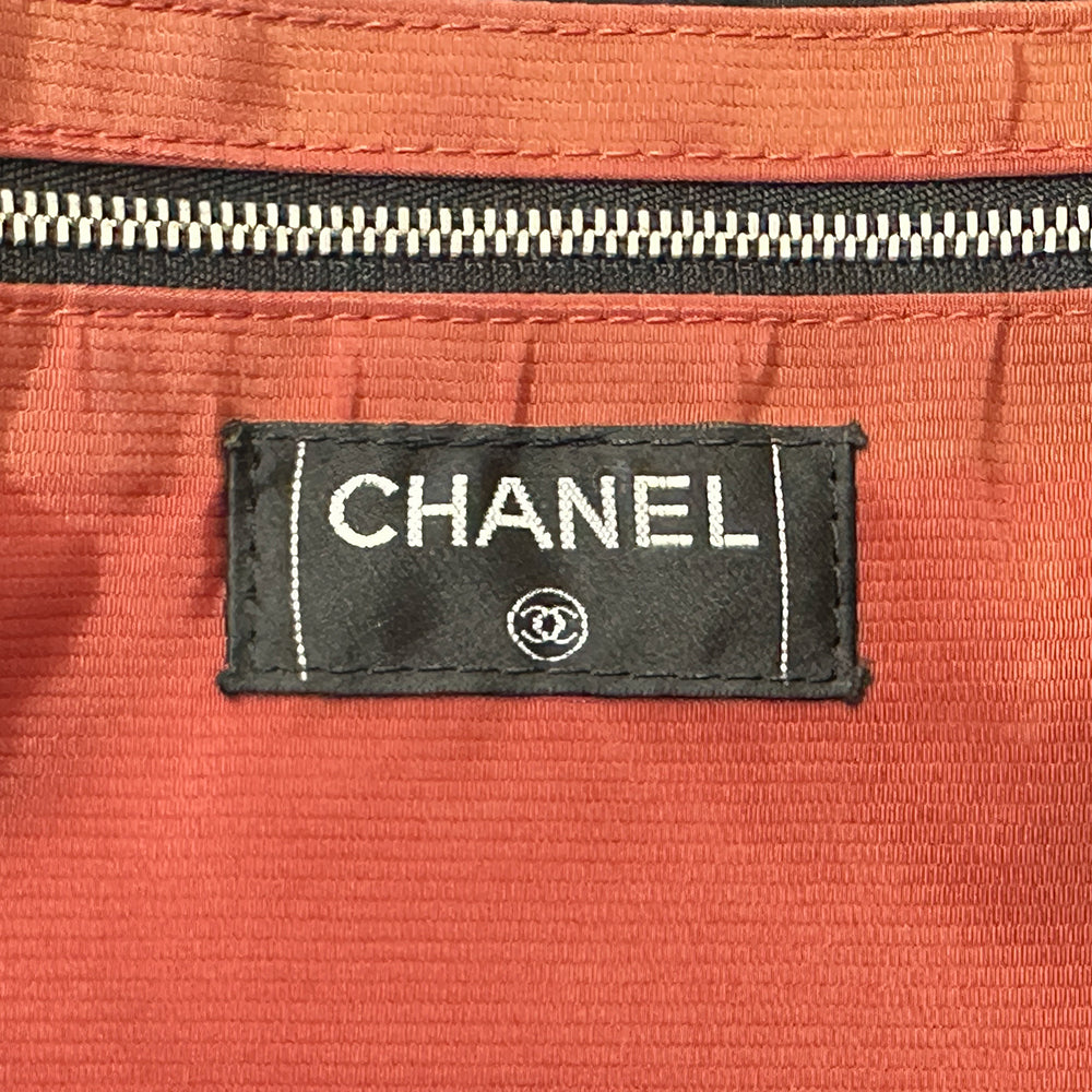 CHANEL シャネル トートバッグ 旧トラベルライン トートMM ブラック ナイロン レディース 【中古】