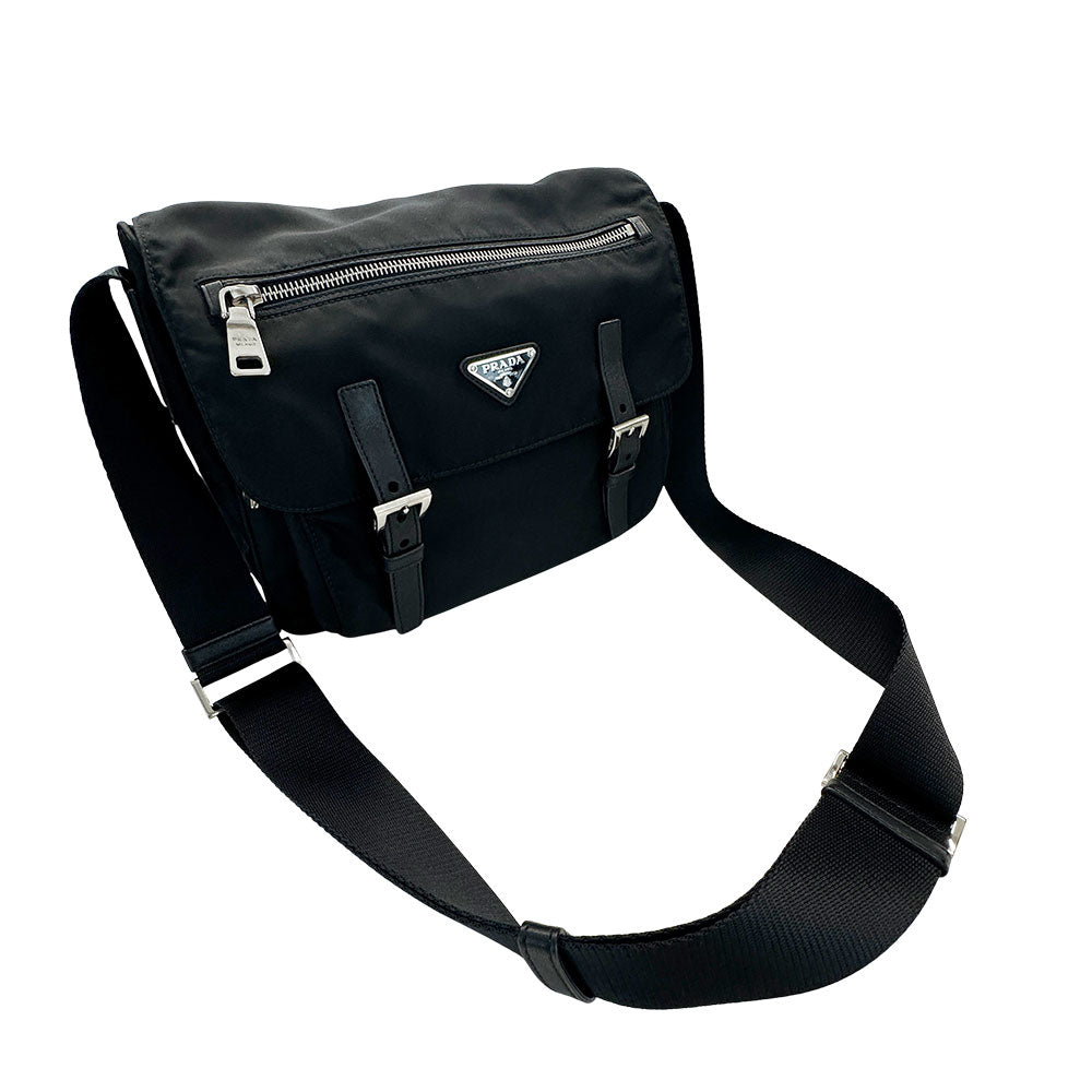 PRADA プラダ ショルダーバッグ ブラック ナイロン メンズ 【中古】
