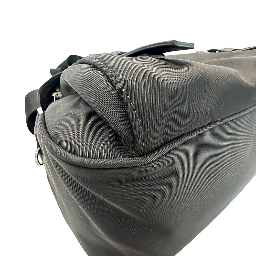 PRADA プラダ ショルダーバッグ ブラック ナイロン メンズ 【中古】