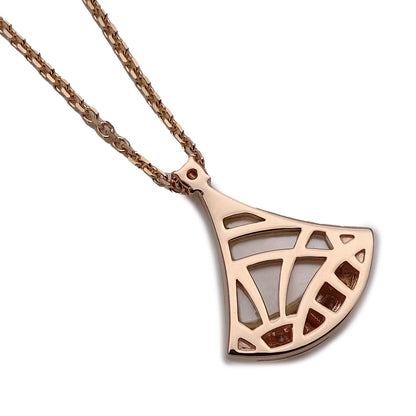 BVLGARI ブルガリ ディーヴァドリーム ネックレス 750PG ダイヤモンド マザーオブパール レディース 磨き済み【中古】