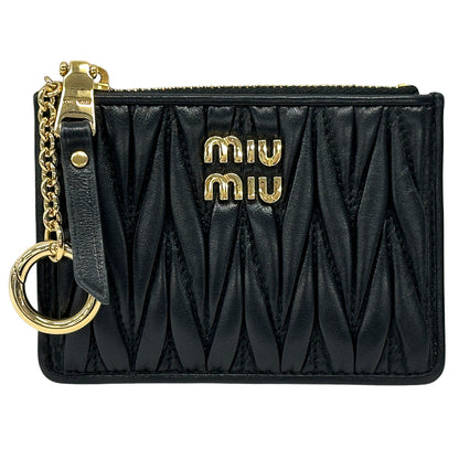 MIUMIU ミュウミュウ コインケース マテラッセ ブラック ゴールド金具 レザー レディース チェーン付き 【中古】
