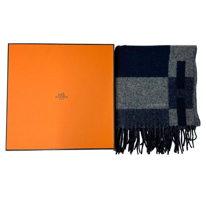 HERMES エルメス マフラー・ストール Hパッサン ネイビー グレー カシミヤ メンズ 【中古】