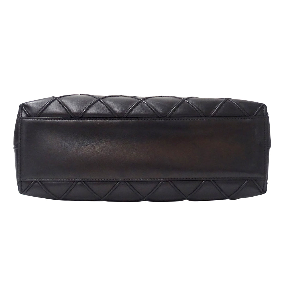 CHANEL シャネル ショルダーバッグ コスモスライン ブラック ラムスキン レディース 【中古】