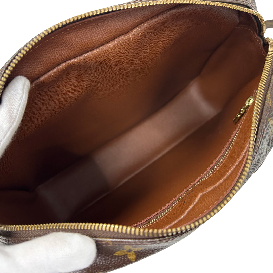 LOUIS VUITTON ルイ・ヴィトン ナイル ショルダーバッグ モノグラム ブラウン M45244 レディース メンズ 【中古】