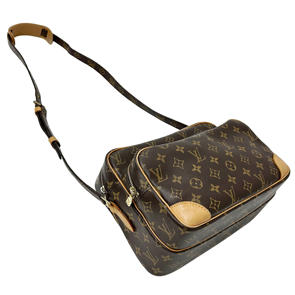 LOUIS VUITTON ルイ・ヴィトン ナイル ショルダーバッグ モノグラム M45244 レディース 【中古】