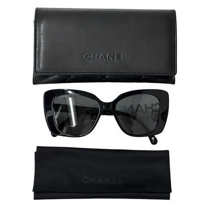 CHANEL シャネル サングラス ココマーク ブラック ホワイト 5422-B-A プラスチック レディース 【中古】