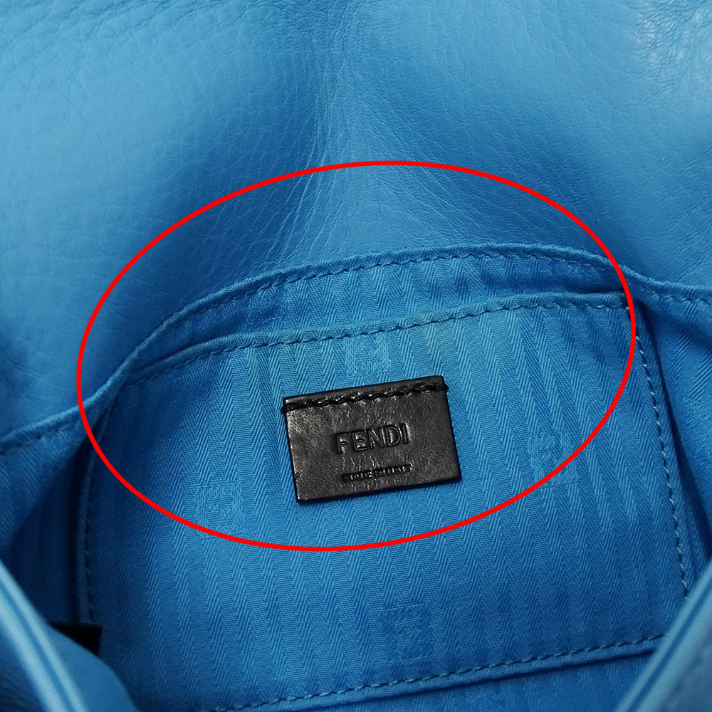 FENDI フェンディ ショルダーバッグ ライトブルー 8M0276 レザー レディース 【中古】