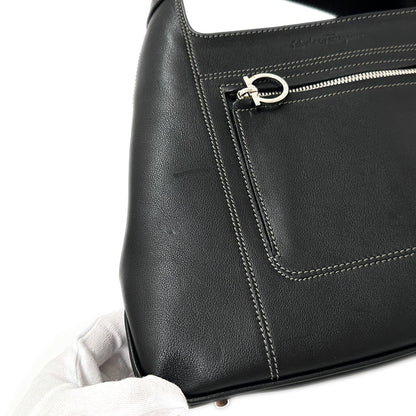 Ferragamo フェラガモ ショルダーバッグ ガンチーニ ブラック レザー レディース 【中古】