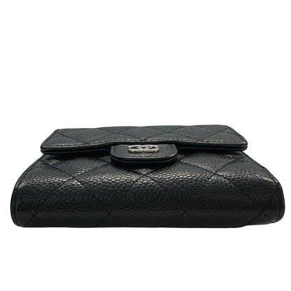 CHANEL シャネル 二つ折り財布 マトラッセ ブラック シルバー金具 キャビアスキン レディース 【中古】