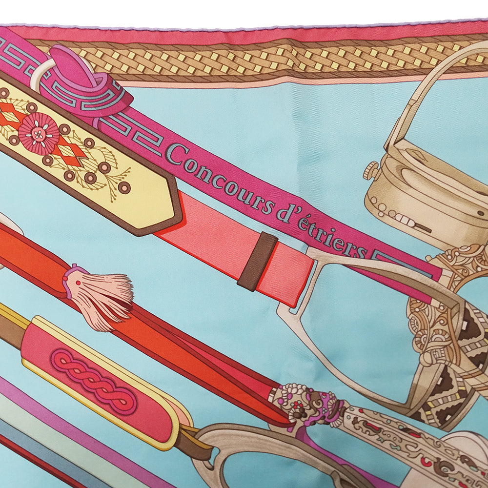 HERMES エルメス Concours d'étriers エトリエの競演 スカーフ カレ 90 ライトブルー シルク レディース 【中古】